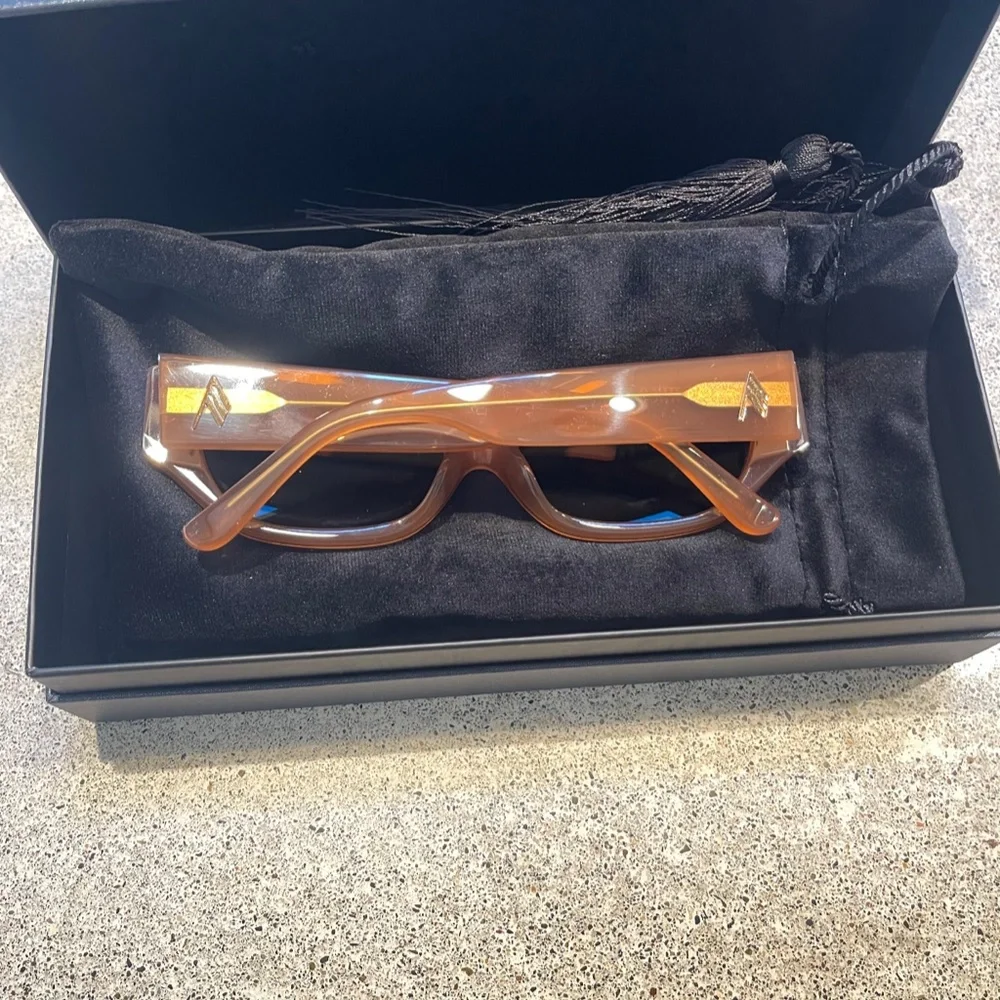 The Attico Vanessa Sunglasses- Never Worn! - Picture 5 of 9